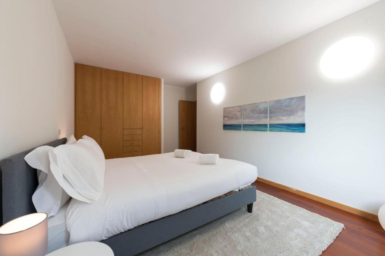 Lovelystay - Oporto Beach Apartment With 2 Free Parking Spots Matosinhos  Exterior photo