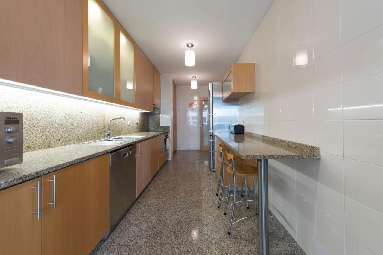 Lovelystay - Oporto Beach Apartment With 2 Free Parking Spots Matosinhos  Exterior photo